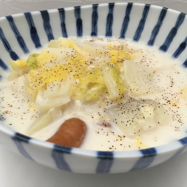 白菜とじゃがいものクリーム煮。